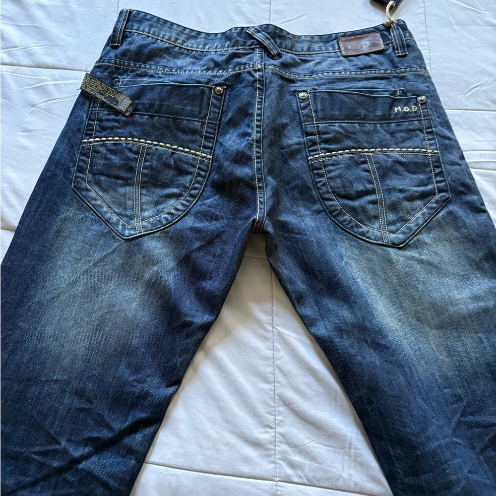 Men's Relaxed Fit Dark Blue Jeans
